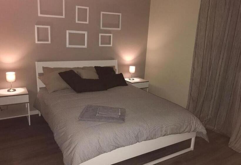 اتاق استاندارد, Raya 28