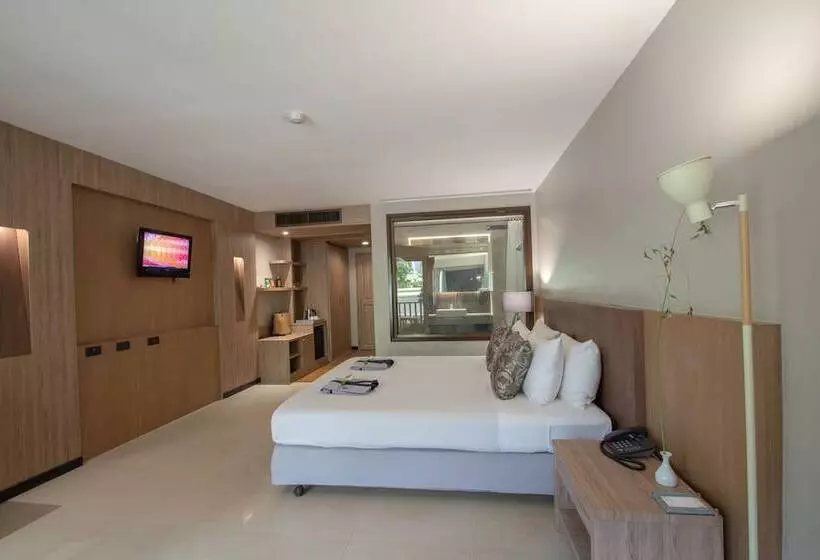 اتاق لوکس, Andaman Cannacia Resort & Spa   Sha Extra Plus