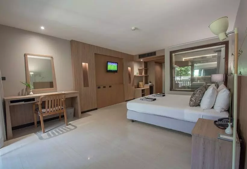 اتاق لوکس, Andaman Cannacia Resort & Spa   Sha Extra Plus