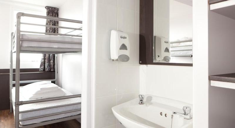 חדר סטנדרט לארבעה, Euro Hostel Glasgow