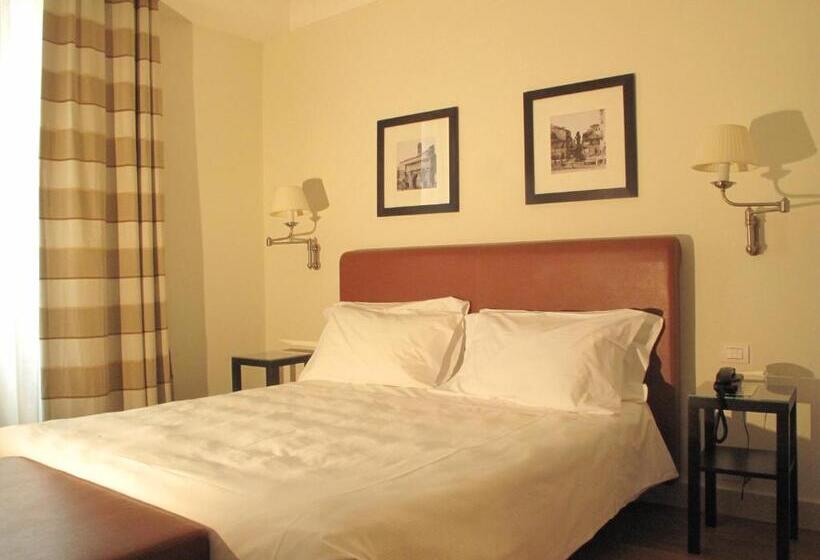 اتاق استاندارد, Albergo Santa Chiara