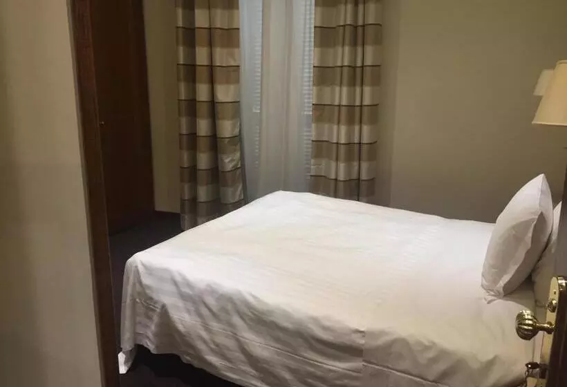 اتاق سوپریور یک تخته, Albergo Santa Chiara