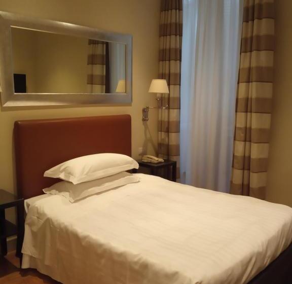 اتاق سوپریور یک تخته, Albergo Santa Chiara