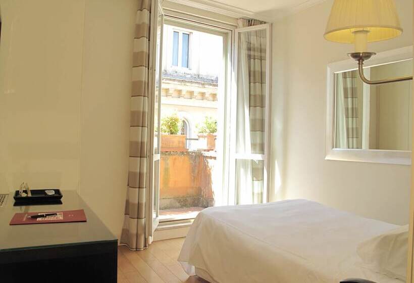 اتاق استاندارد یک نفره, Albergo Santa Chiara