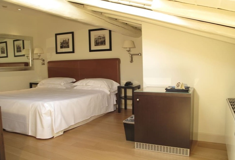 اتاق استاندارد, Albergo Santa Chiara