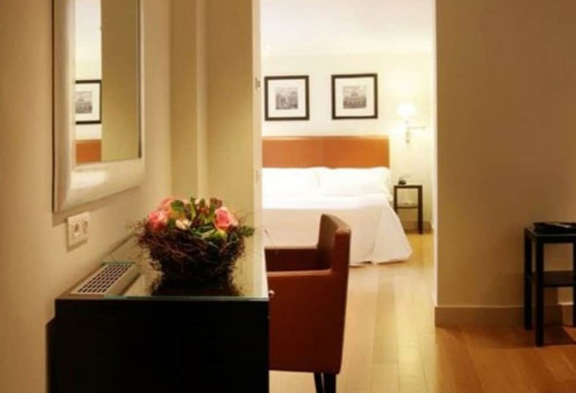 اتاق سوپریور, Albergo Santa Chiara