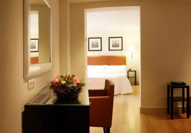 اتاق سوپریور, Albergo Santa Chiara