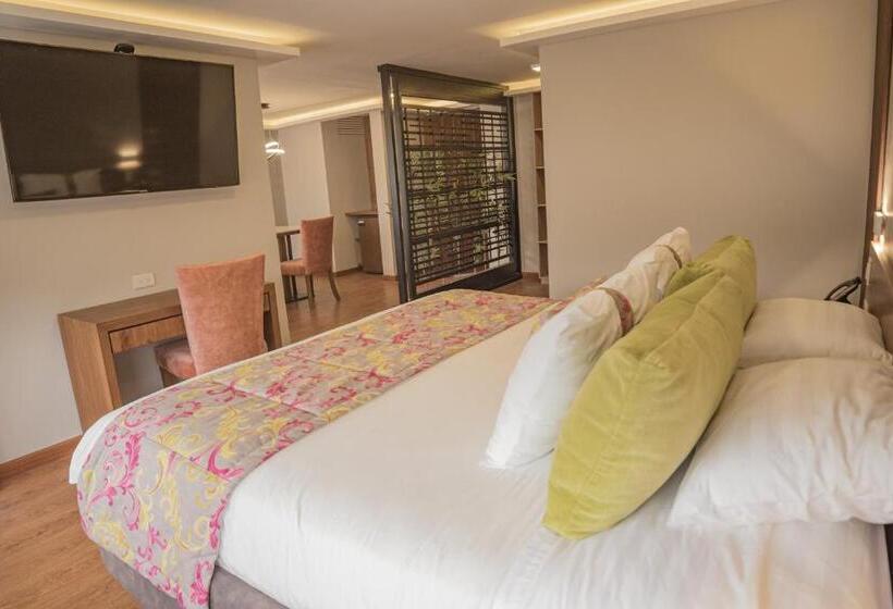 キングサイズベッドのスイートルーム, Ambato