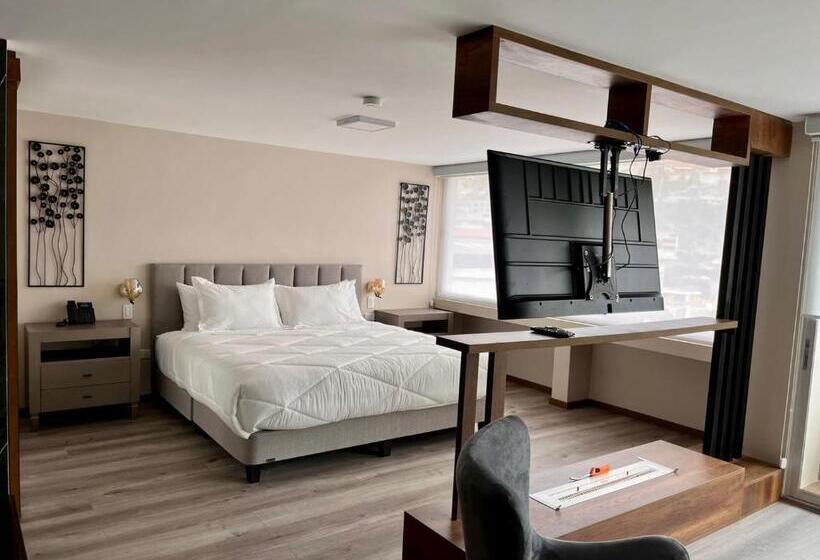 キングサイズベッドのスイートルーム, Ambato