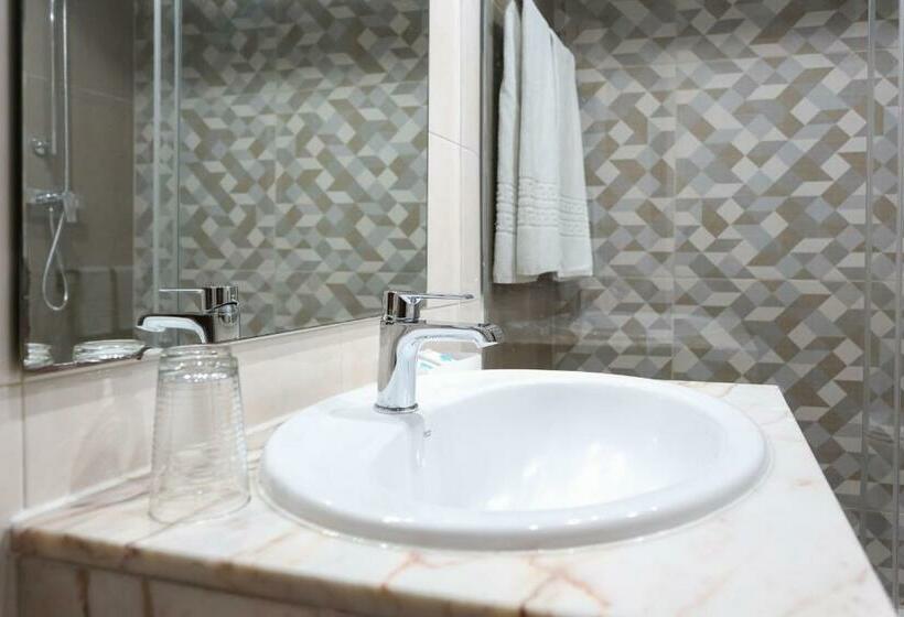 اتاق استاندارد, Arangues