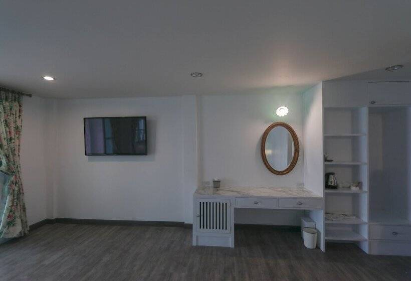 수피리어 트리플 룸, Banpu Koh Chang Resort