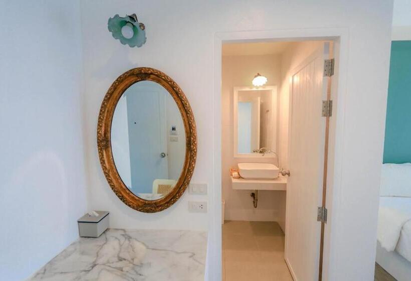 수피리어 트리플 룸, Banpu Koh Chang Resort