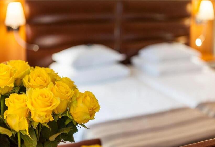 Номер Стандарт, Bredeney