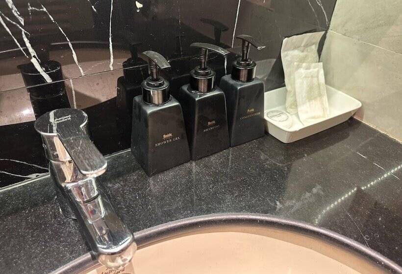 اتاق سوپریور, Buddy Lodge, Khaosan Road