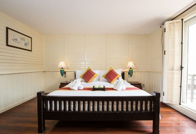 اتاق سوپریور با تخت بزرگ, Buddy Lodge, Khaosan Road