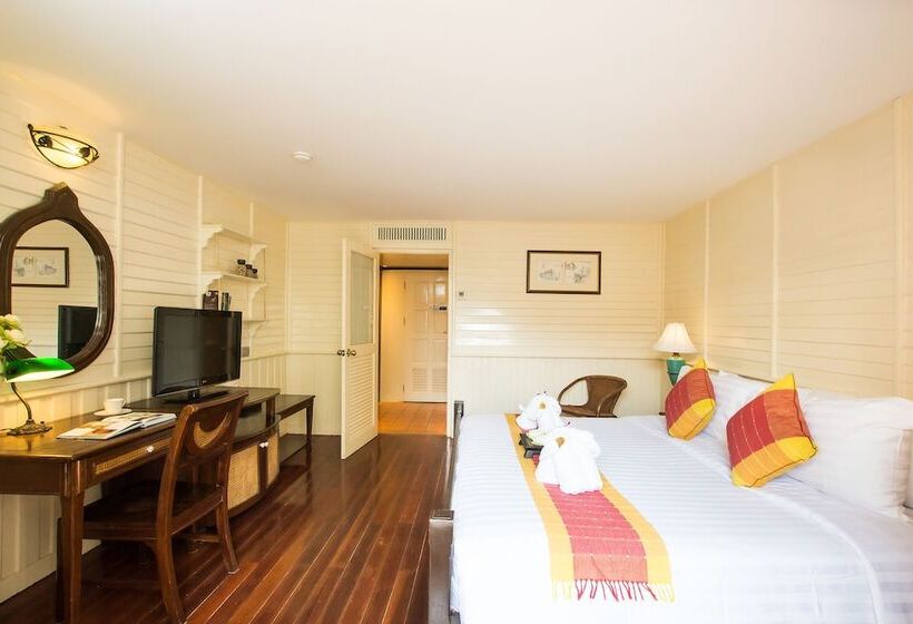 اتاق سوپریور با تخت بزرگ, Buddy Lodge, Khaosan Road