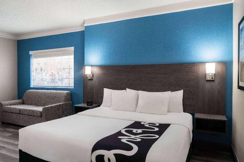 اتاق استاندارد, Cristal Palace