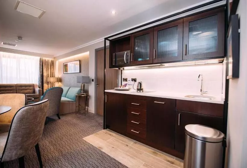 سوئیت با تخت بزرگ, Crowne Plaza   Belfast, An Ihg