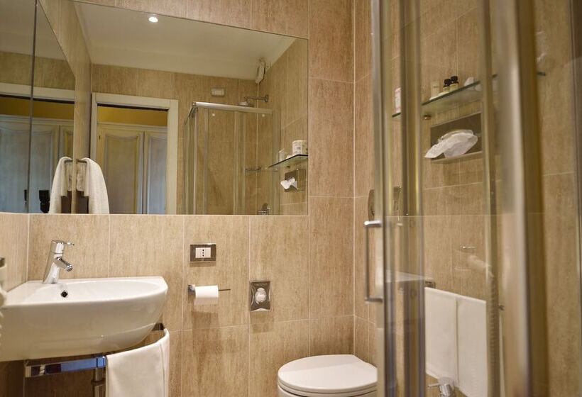 Номер Economy, Firenze E Continentale