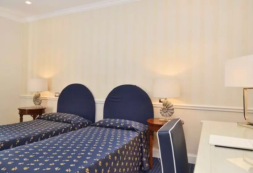 اتاق اکونومی, Firenze E Continentale