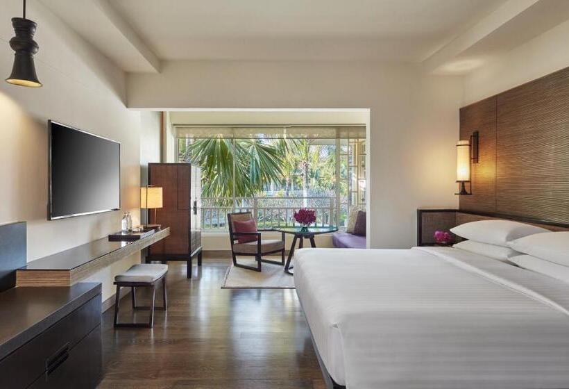 Номер Клуб Кровать Кинг, Hyatt Regency Hua Hin