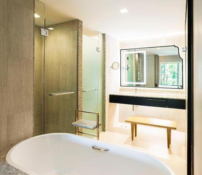 带大床的豪华间, Hyatt Regency Hua Hin