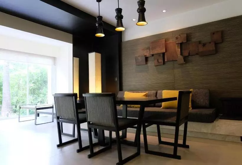 سوئیت پریمیوم, Hyatt Regency Hua Hin