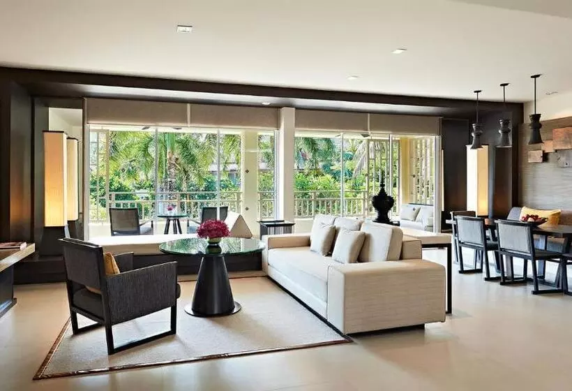 سوئیت پریمیوم, Hyatt Regency Hua Hin