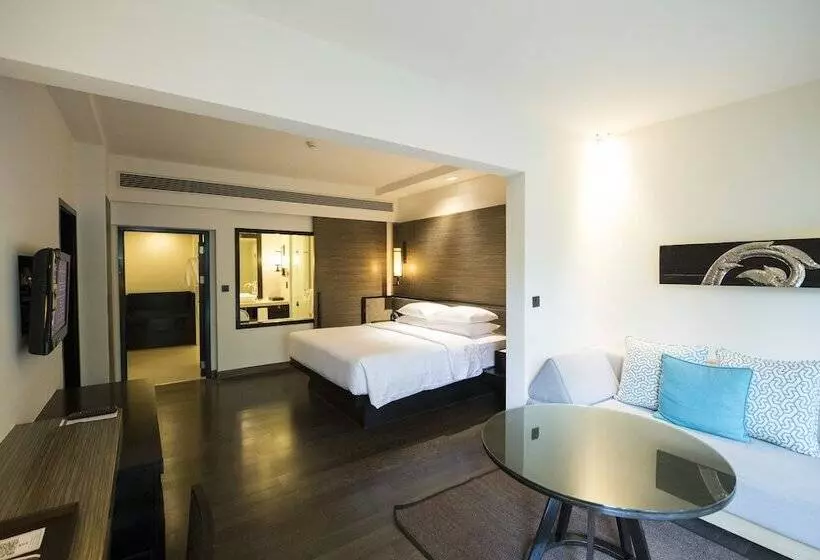 اتاق کلاب, Hyatt Regency Hua Hin