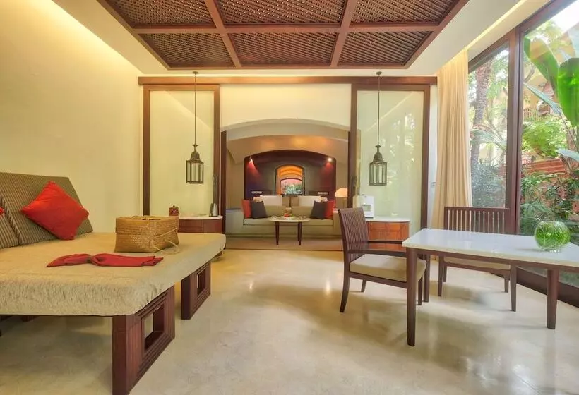 سوییت با استخر, Hyatt Regency Hua Hin