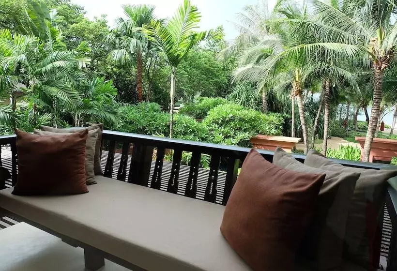 سوئیت با بالکن, Hyatt Regency Hua Hin
