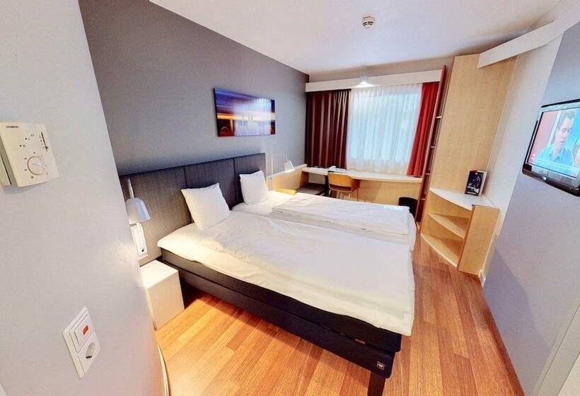 스탠다드 룸, Ibis Hotel Köln Airport