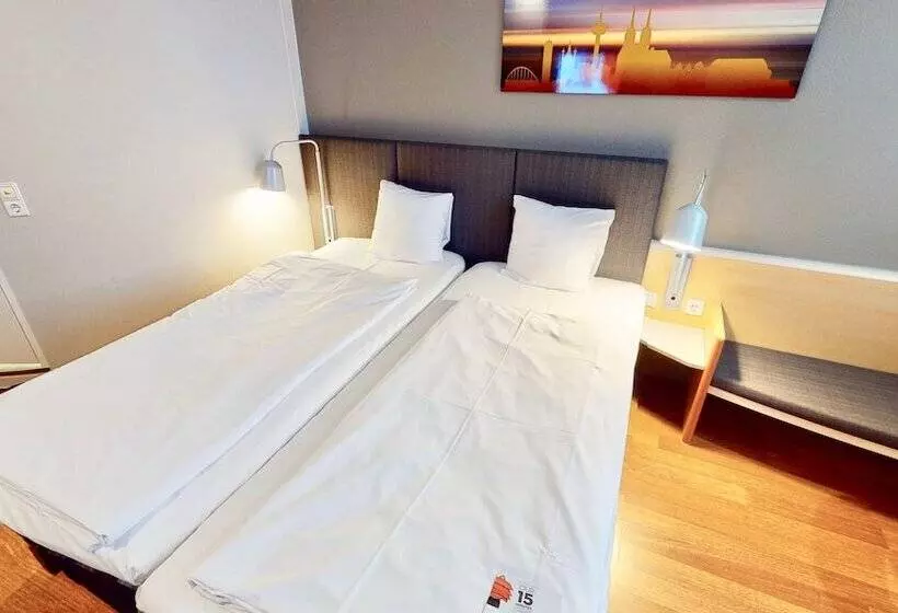 اتاق استاندارد, Ibis Hotel Köln Airport