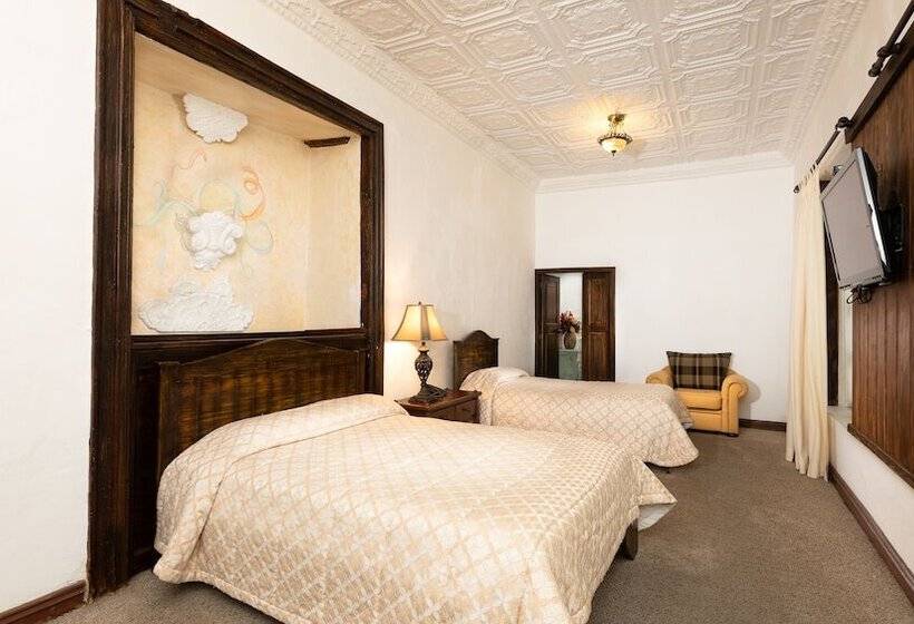 Четырехместный Номер Стандарт, Inca Real