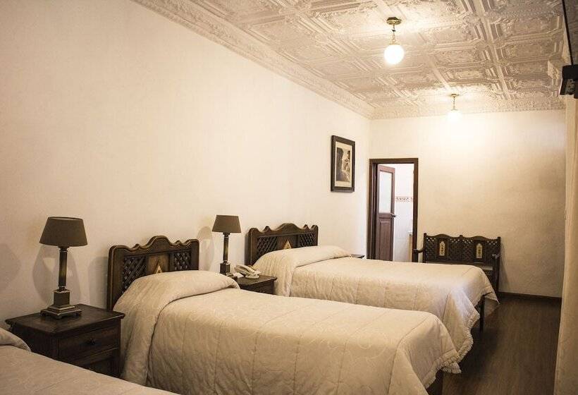 Четырехместный Номер Стандарт, Inca Real