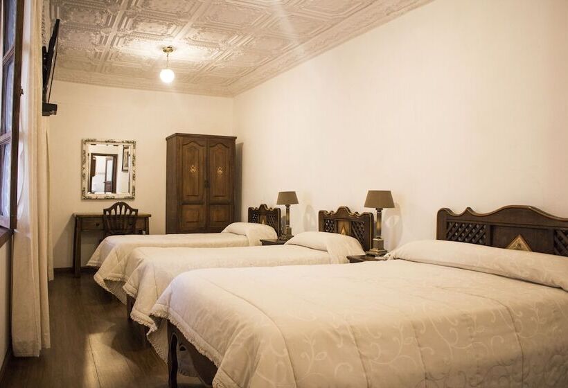 Четырехместный Номер Стандарт, Inca Real