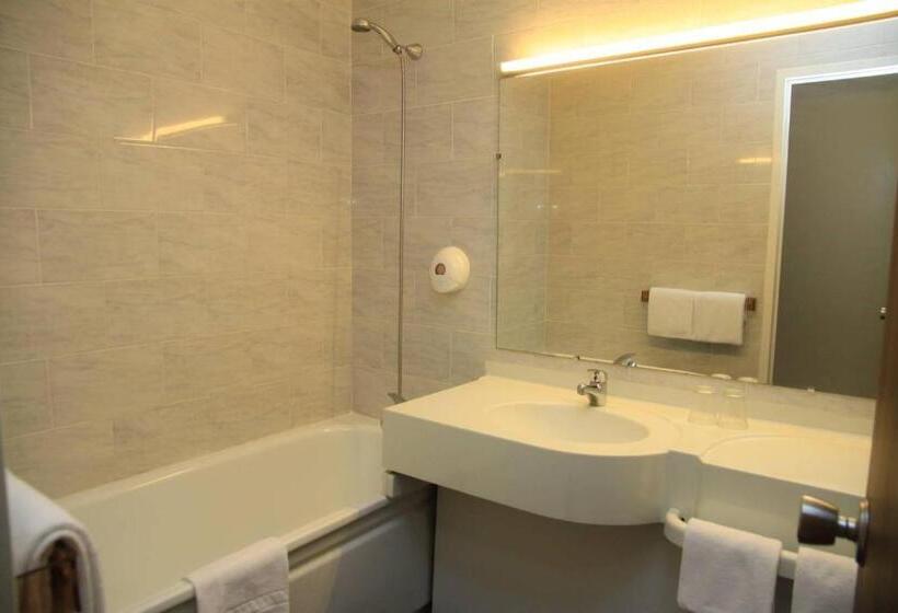 标准间, Isola Hôtel