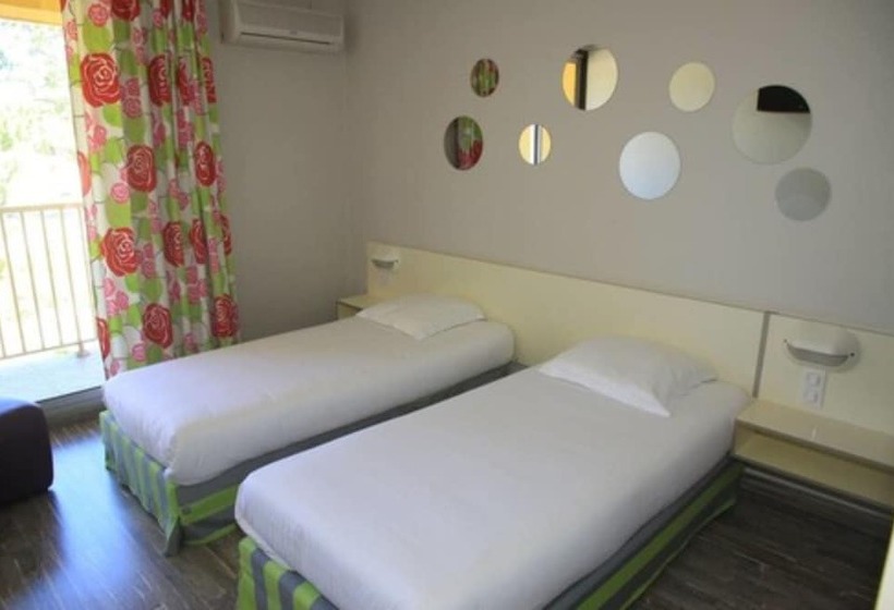 标准间, Isola Hôtel