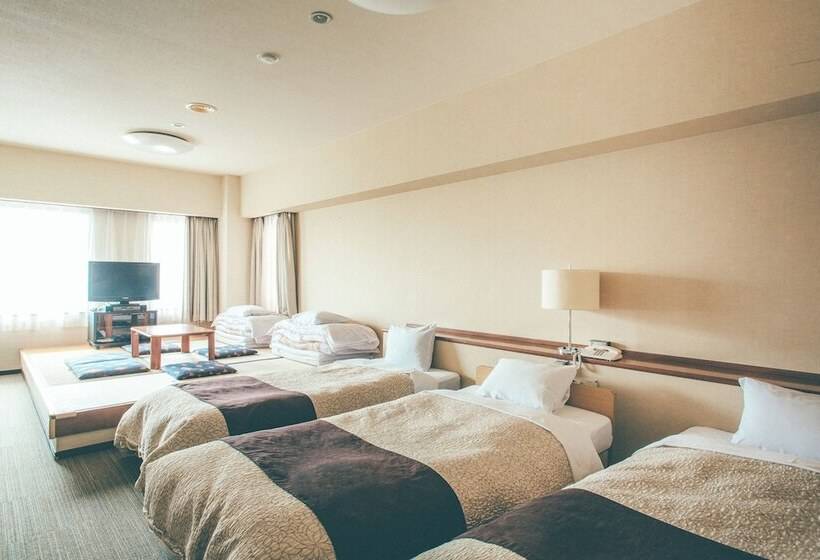 标准间, Kanazawa Kokusai