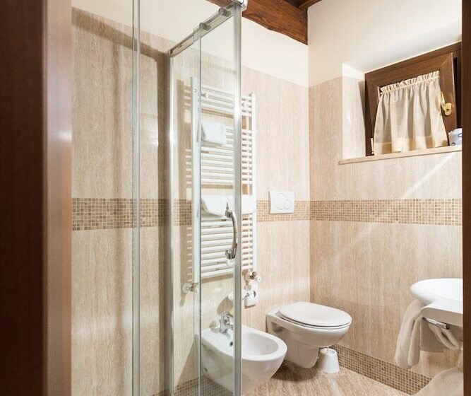 غرفة سوبيريور ثلاثية, La Terrazza Restaurant & Spa