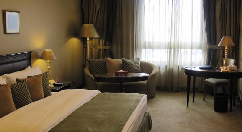 غرفة ديلوكس, Le Royal Amman