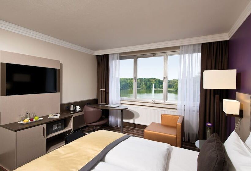 Номер Deluxe, Leonardo Royal Hotel Köln   Am Stadtwald