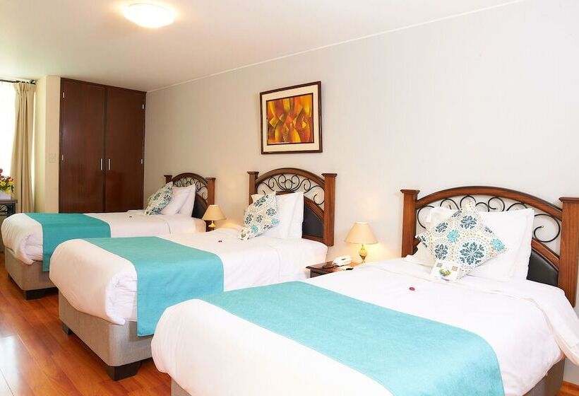 חדר סטנדרט לשלושה, Los Tambos Colonial