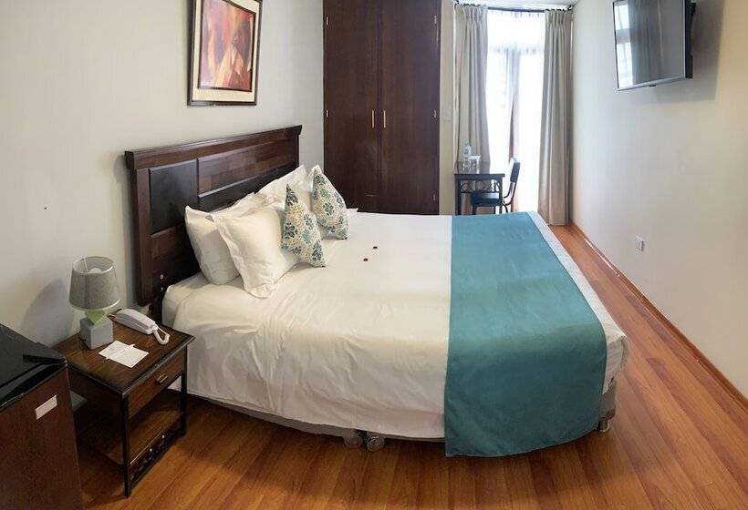 חדר סופריור, Los Tambos Colonial