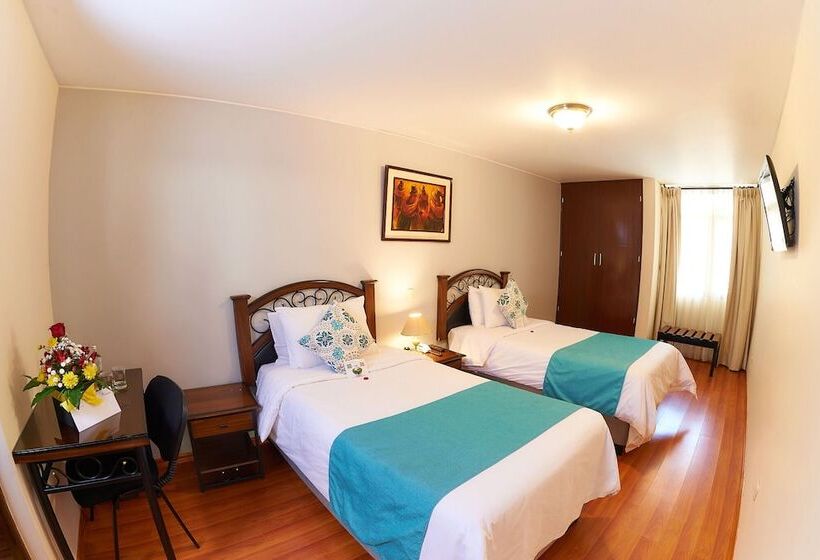 חדר סטנדרט, Los Tambos Colonial