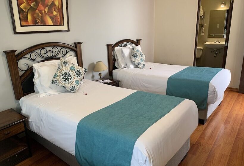 חדר סטנדרט, Los Tambos Colonial