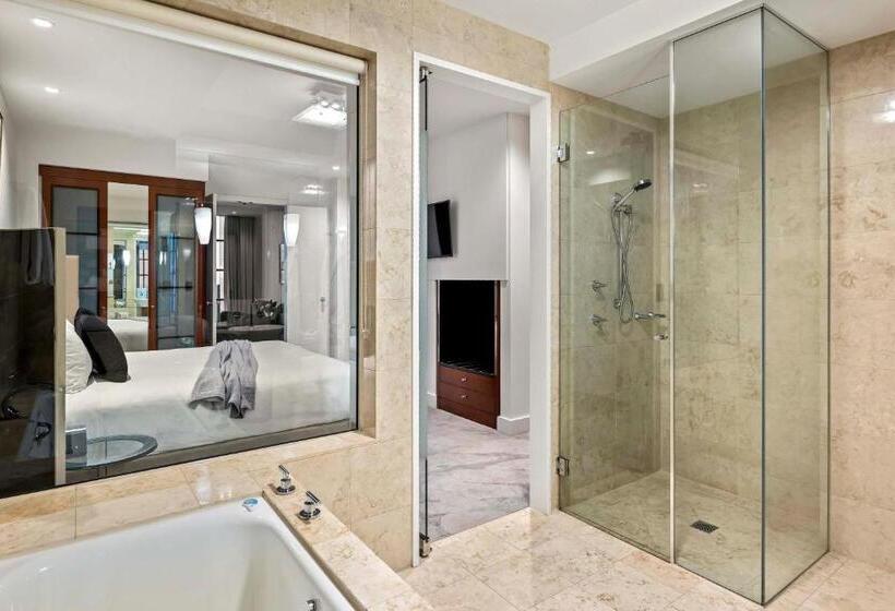 디럭스 스위트, Peppers Waymouth