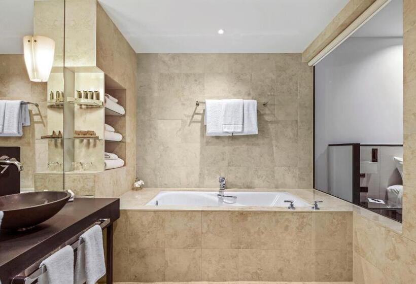 프리미엄 스위트, Peppers Waymouth