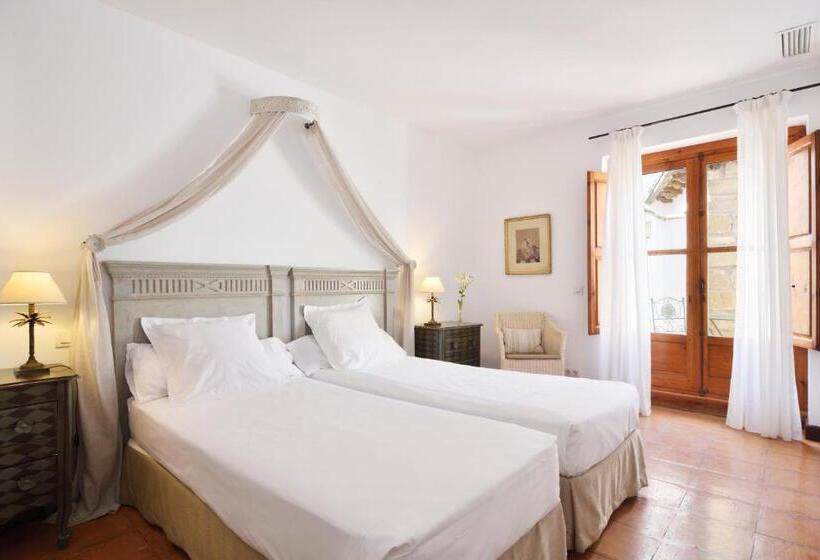 Номер Стандарт, Puerta De La Luna