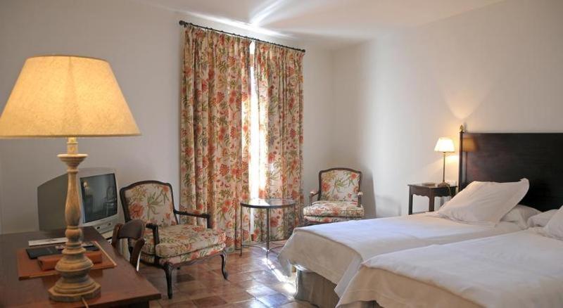 Номер Стандарт, Puerta De La Luna